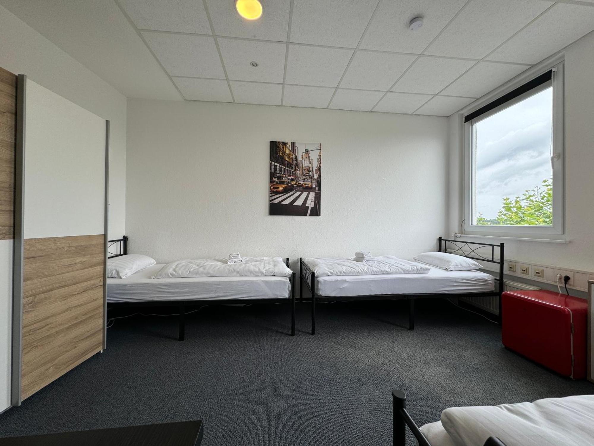 Thuja Apartments Karlsruhe-Neureut By Kurzzeit Екстериор снимка