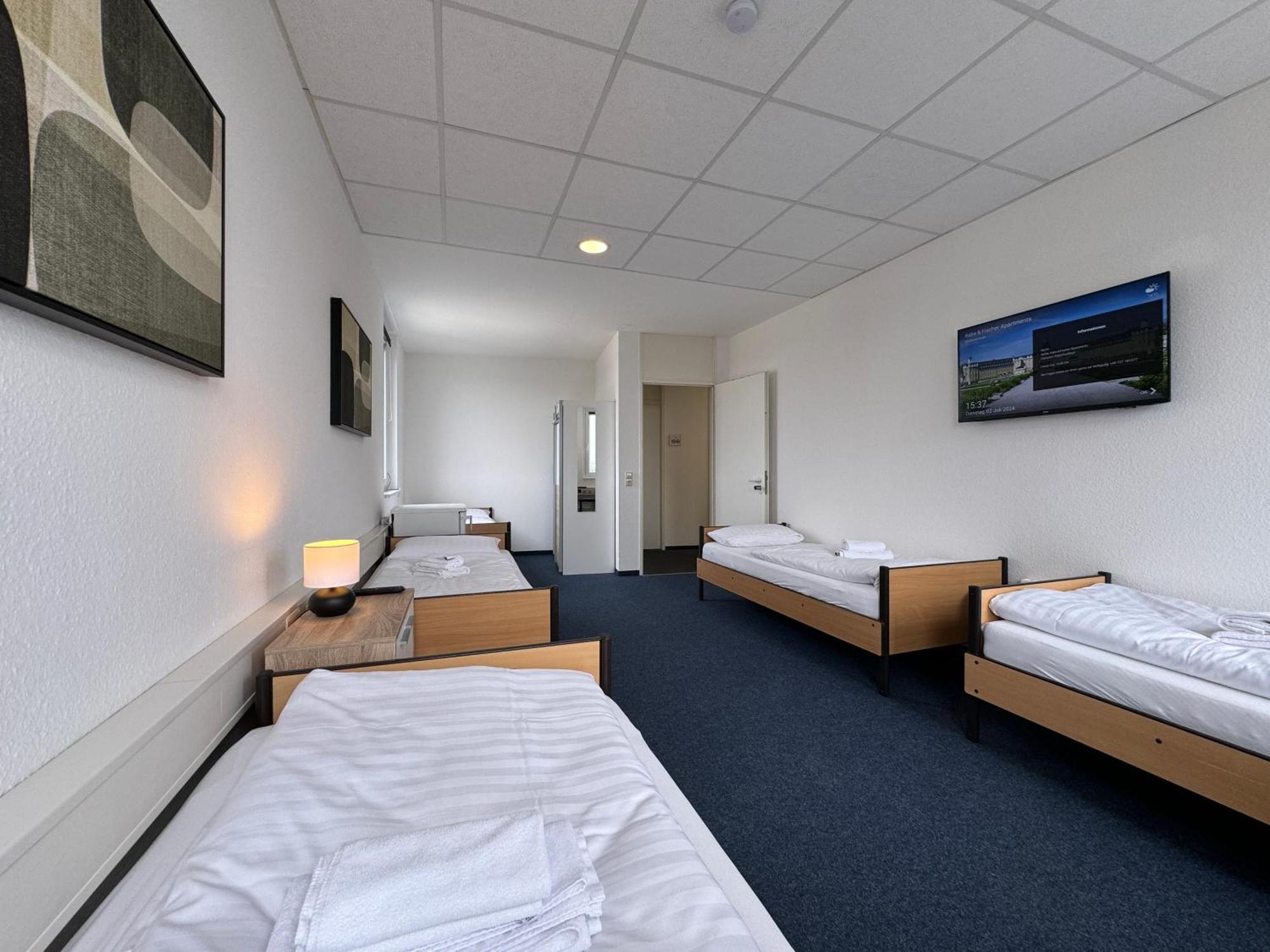Thuja Apartments Karlsruhe-Neureut By Kurzzeit Екстериор снимка