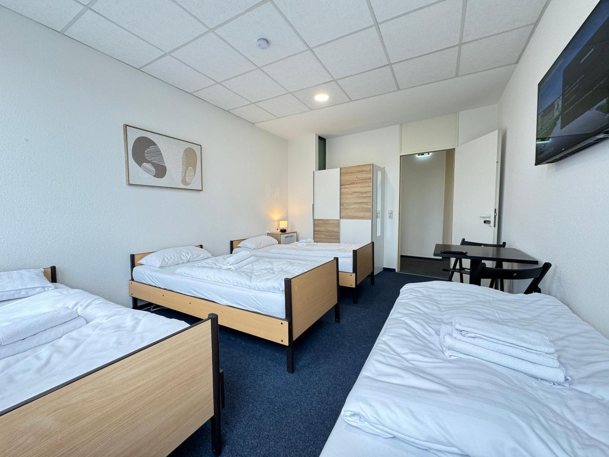Thuja Apartments Karlsruhe-Neureut By Kurzzeit Екстериор снимка