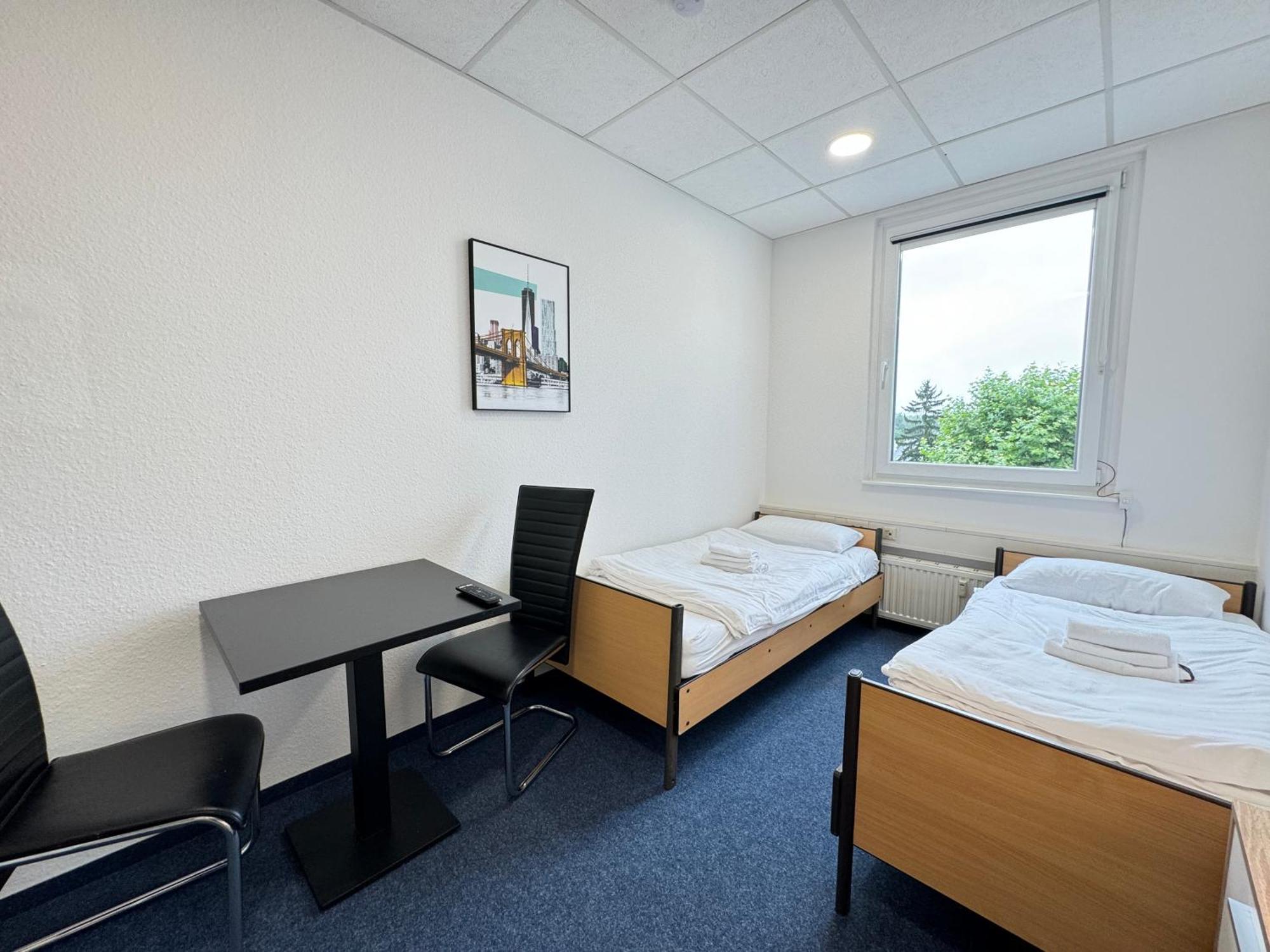 Thuja Apartments Karlsruhe-Neureut By Kurzzeit Екстериор снимка