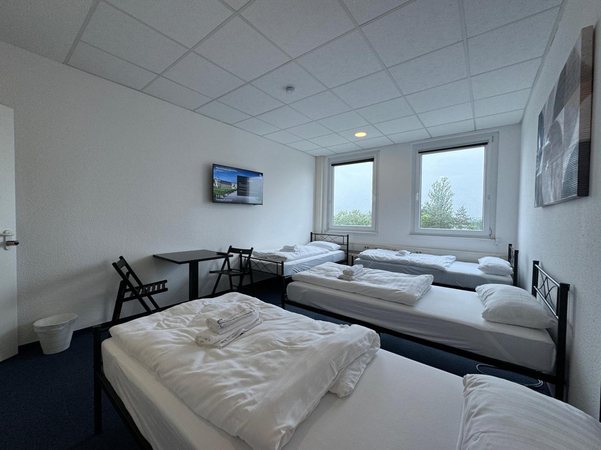Thuja Apartments Karlsruhe-Neureut By Kurzzeit Екстериор снимка