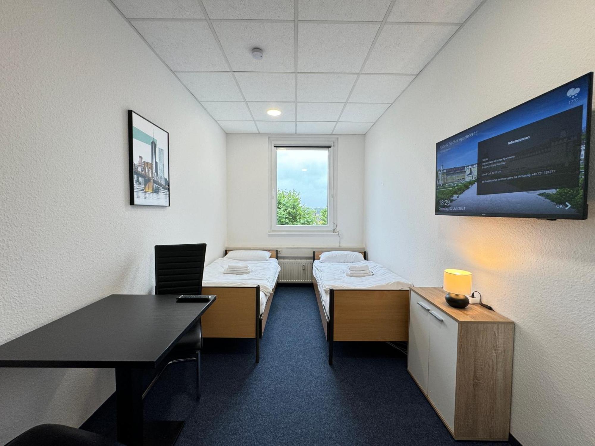 Thuja Apartments Karlsruhe-Neureut By Kurzzeit Екстериор снимка